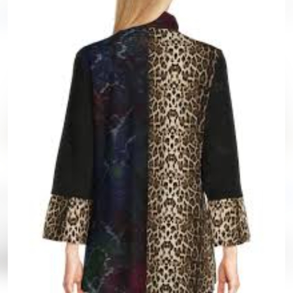 Calessa Plus Size Burnout Animal Patchwork Print Long Sleeve Patch Pocke… - Picture 2 of 8